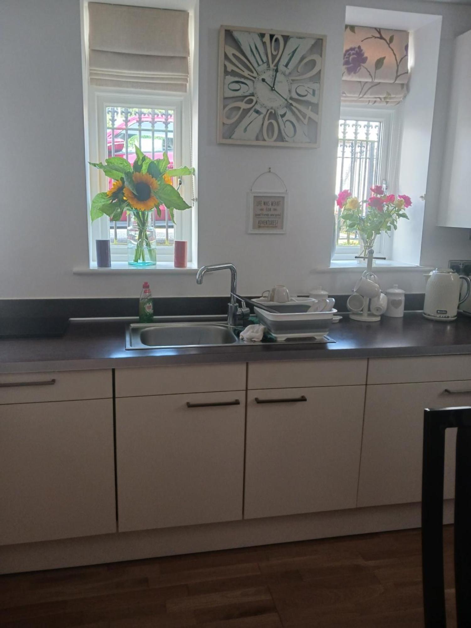 Bodlondeb Castle Bed & Breakfast { Central Llandudno} Extérieur photo